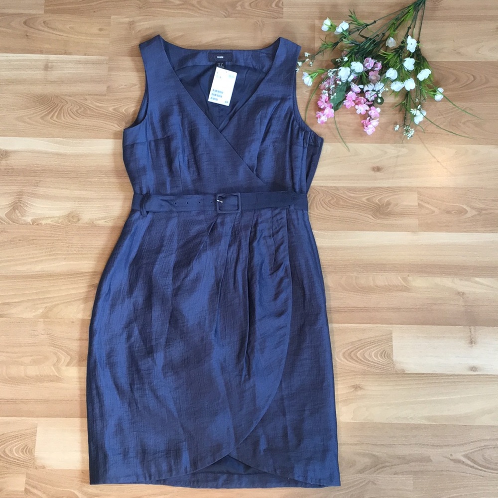 H&M grey tulip sleeveless mini dress with belt NWT